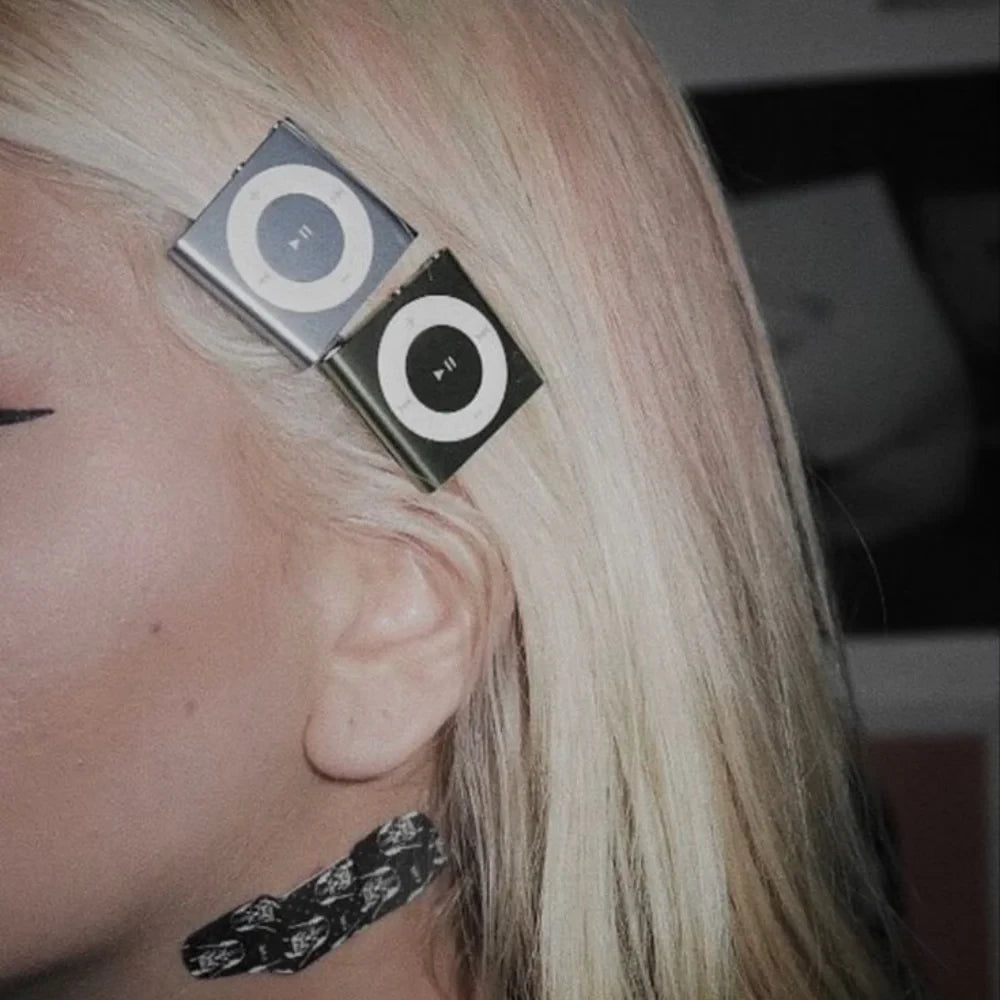 Retro Y2K MP3 Hair Clip